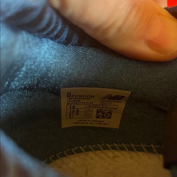 New Balance Vibrant Blue Running Shoes - Picture 7 of 14